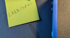 Mint
													Samsung Galaxy S25 - Unlocked, Navy Blue, 256 GB, 12 GB, SM-S931U1, photo 3 of 14