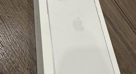 New
													Apple iPhone 17 - Unlocked, White, 256 GB, A3258, photo 1 of 3