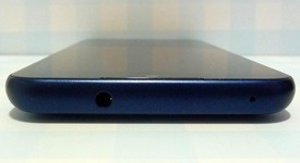 Mint
													Moto G Play (2021) - Unlocked, Blue, 32 GB, 3 GB, photo 5 of 6