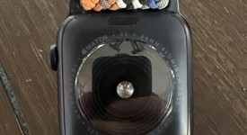 Mint
													Apple Watch SE 2nd Gen 44mm - Unlocked, Midnight, A2727 - Cellular, Aluminum, photo 3 of 8