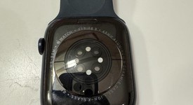 Good
													Apple Watch Series 9 45mm - Unlocked, Midnight, A2984 - Cellular, Aluminum, photo 4 of 13