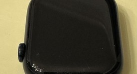 Good
													Apple Watch Series 9 45mm - Unlocked, Midnight, A2984 - Cellular, Aluminum, photo 4 of 15