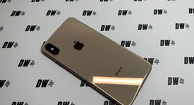 Good
													Apple iPhone Xs Max - Unlocked, Gold, 64 GB, A1921, photo 1 of 6