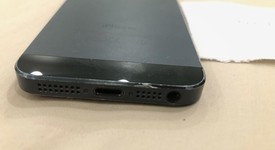 Good
													Apple iPhone 5 - Unlocked, Black, 64 GB, A1428, photo 3 of 4