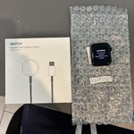 Good Apple Watch SE 2nd Gen 40mm - Unlocked, Midnight, A2726 - Cellular, Aluminum