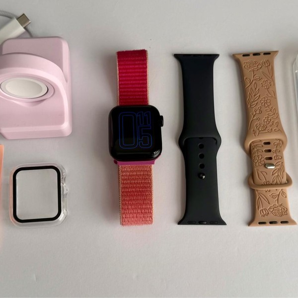 Apple Watch SE (3rd Gen) 40mm - Midnight, A3324 - GPS