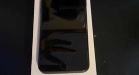 Mint
													Apple iPhone SE 3rd Gen 2022 - Unlocked, Midnight, 64 GB, A2595, photo 1 of 9