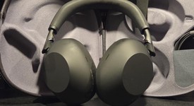 Used
													Sony WH-1000XM6 - Black, photo 5 of 6