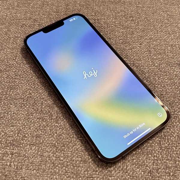 Apple iPhone 13 Pro Max - Unlocked, Graphite, 1 TB, A2484