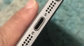 Good
													Apple iPhone SE 1st Gen 2016 - Verizon, Grey, 32 GB, A1662, photo 4 of 7