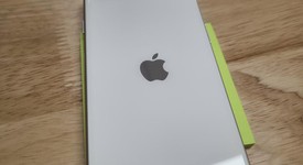 Good
													Apple iPhone SE 3rd Gen 2022 - Unlocked, Starlight, 128 GB, A2595, photo 2 of 11