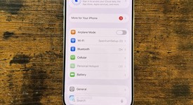 Good
													Apple iPhone 16 Pro - Unlocked, White, 128 GB, A3083, photo 1 of 10