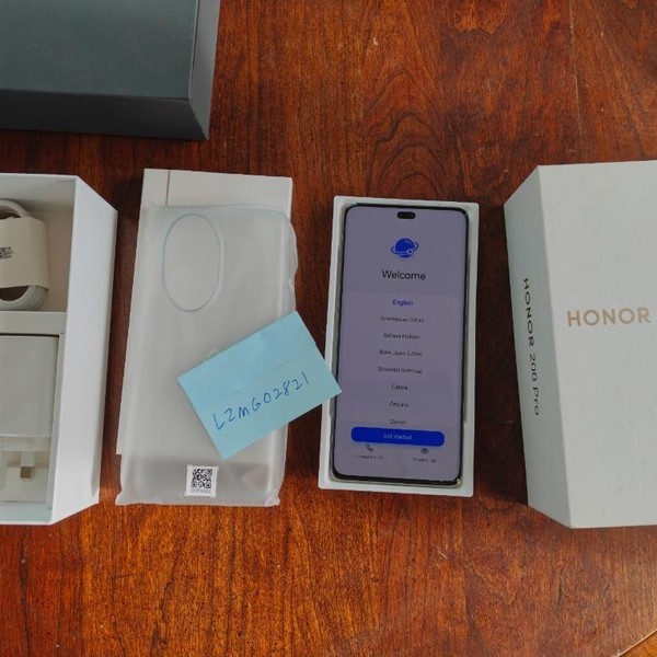 Honor 200 Pro - Unlocked Non-US, 512 GB, White, 12 GB