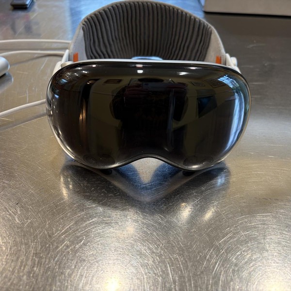 Apple Vision Pro - 1 TB