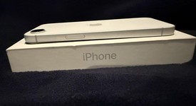Mint
													Apple iPhone 16e - AT&T, White, 128 GB, A3212, photo 5 of 7