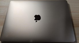 Good
													MacBook Air 2020 - 13" - I5, Gold, 512 GB, 8 GB, photo 2 of 14