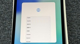 Mint
													Apple iPad Air 11" (M3) 2025 - Unlocked, Gray, 256 GB, A3267, photo 4 of 6