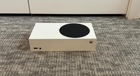 Good
													Xbox Series S (2020) - White, 512 GB, photo 2 of 9