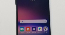 Mint
													LG V30 - AT&T, Black, 64 GB, H931, photo 1 of 4
