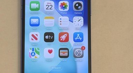 Mint
													Apple iPhone 16 - Unlocked, Ultramarine, 128 GB, A3081, photo 1 of 8