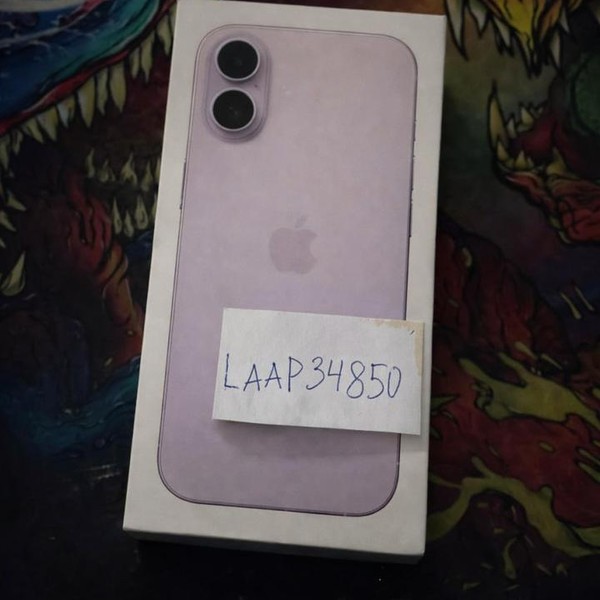 Apple iPhone 17 - Unlocked, 256 GB, Lavender, A3258