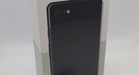 New
													Google Pixel 3 XL - Unlocked, Black, 64 GB, Google Edition, photo 1 of 4