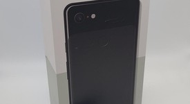 New
													Google Pixel 3 XL - Unlocked, Black, 64 GB, Google Edition, photo 3 of 3