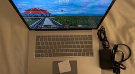 Good
													Microsoft Surface Laptop 3 - I5, Platinum, 512 GB, 8 GB, 15", photo 1 of 11