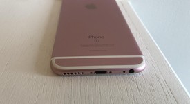 Good
													Apple iPhone 6S - Unlocked, Rose Gold, 64 GB, A1688, photo 3 of 11