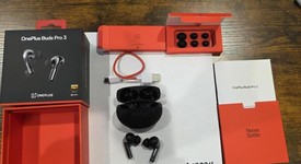 Used
													OnePlus Buds Pro 3 - Midnight Opus, photo 1 of 7