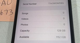 Good
													Apple iPhone SE 3rd Gen 2022 - Unlocked, Midnight, 128 GB, A2595, photo 3 of 8