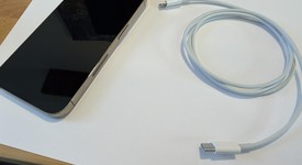 Good
													Apple iPhone 14 Pro - Unlocked, Gold, 256 GB, A2650, photo 2 of 10