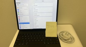 Good
													Apple iPad Pro 12.9" 5th Gen 2021 - Unlocked, Gray, 1 TB, photo 1 of 5