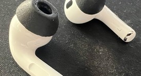 Used
													Apple AirPods Pro 2nd Gen - USB-C, photo 2 of 4
