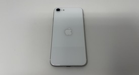 Good
													Apple iPhone SE 2nd Gen 2020 - Unlocked, White, 128 GB, A2275, photo 2 of 6