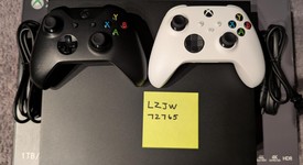 Mint
													Xbox One X (2017) - Black, Standard, photo 2 of 9