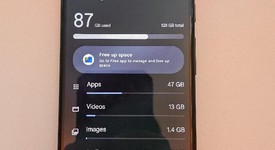 Good
													Google Pixel 6a - Unlocked, Charcoal, 128 GB, 6 GB, GX7AS, photo 4 of 5