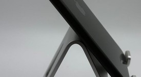 Good
													Apple iPhone SE 2nd Gen 2020 - Unlocked, Black, 64 GB, A2275, photo 5 of 8