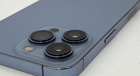 Good
													Apple iPhone 13 Pro - Unlocked, Sierra Blue, 256 GB, A2483, photo 4 of 6