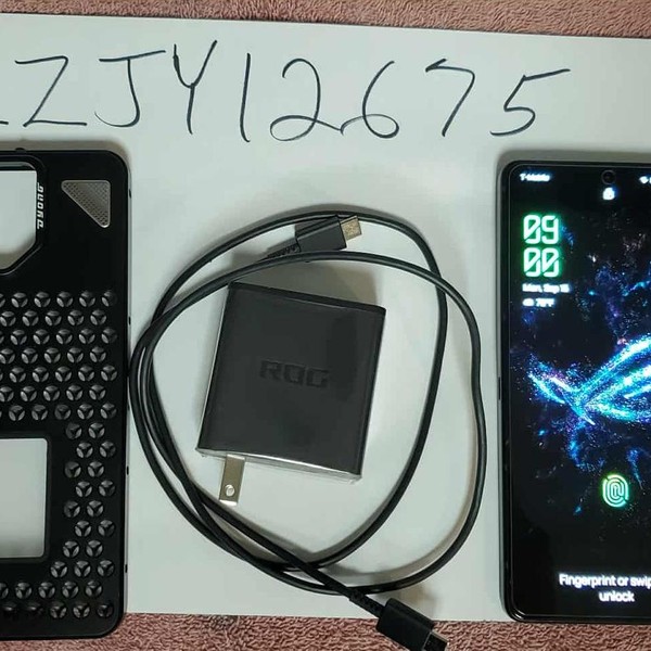 Asus ROG Phone 9 Pro - Unlocked, 1 TB, Phantom Black, 24 GB