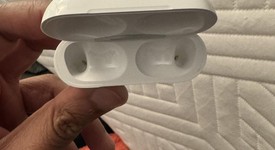 Used
													Apple AirPods Pro 2 - USB-C, photo 5 of 6
