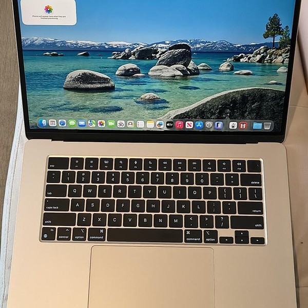MacBook Air 2024 (M3) - 15 inch - 512 GB, Starlight, 16 GB, Apple M3, 10-core GPU