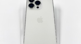 Good
													Apple iPhone 13 Pro Max - Unlocked, Silver, 256 GB, A2484, photo 3 of 4
