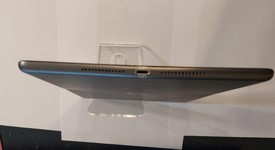 Good
													Apple iPad 9th Gen - Unlocked, Gray, 64 GB, A2603, photo 2 of 6