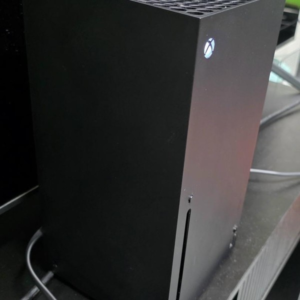 Xbox Series X (2020) - 1 TB, Black, standard