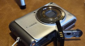 Good
													Canon PowerShot A3100 IS - Silver, photo 3 of 9