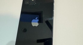 Mint
													Apple iPhone 12 - Unlocked, Black, 64 GB, A2172, photo 1 of 10