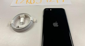 Mint
													Apple iPhone SE 3rd Gen 2022 - Unlocked, Midnight, 64 GB, A2595, photo 3 of 6