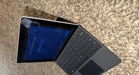 Good
													Microsoft Surface Go - Wi-Fi, Silver, 64 GB, 4 GB, photo 4 of 13