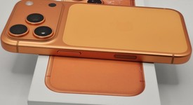 Mint
													Apple iPhone 17 Pro - Unlocked, Cosmic Orange, 256 GB, A3256, photo 5 of 13